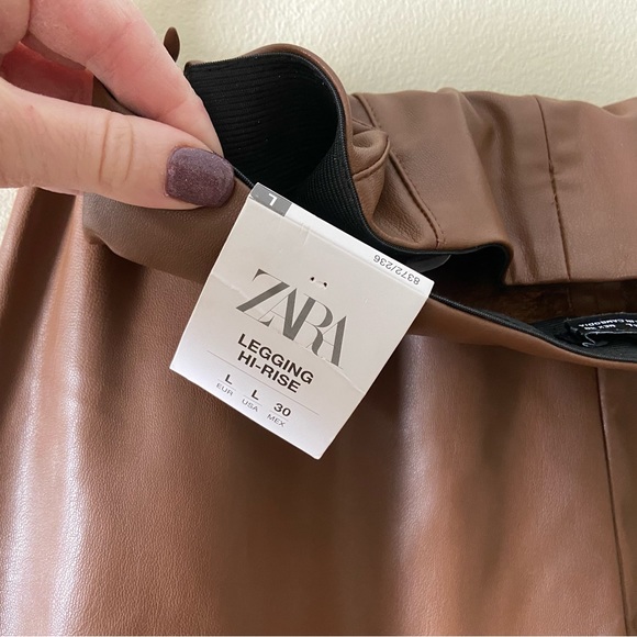 Zara fake leather Legging/Pants - Picture 4 of 7